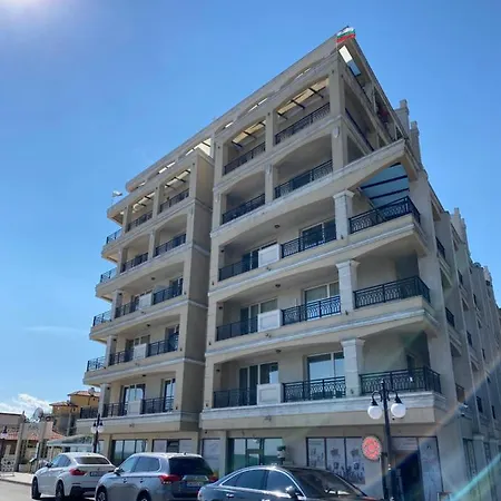דירה Private By The Sea With A Large Terrace In Hotel! *