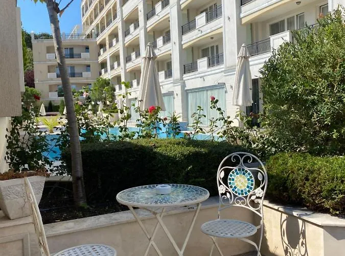 Private By The Sea With A Large Terrace In Hotel! * 帕莫瑞