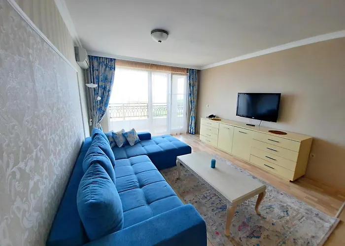 Private By The Sea With A Large Terrace In Hotel! 公寓